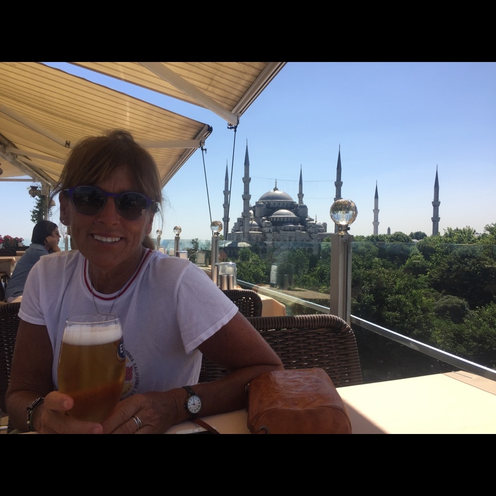 Meet your Posher, Jennifer